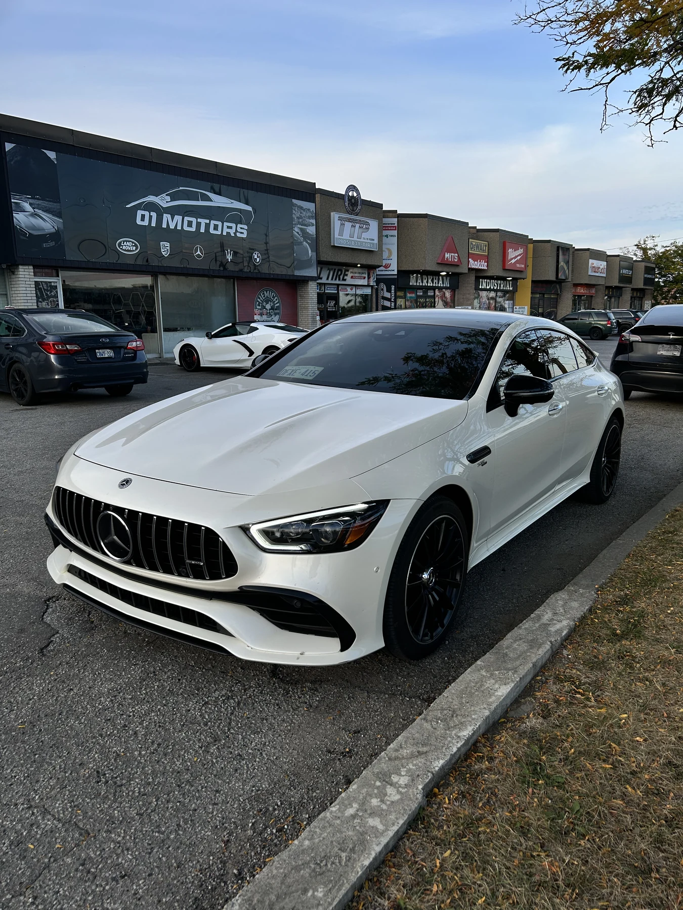 Mercedes GT53 AMG (Blue)